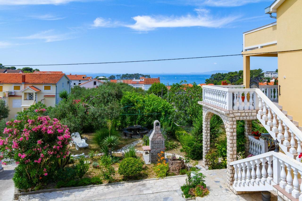 Apartman Haus Maja Banjol Εξωτερικό φωτογραφία