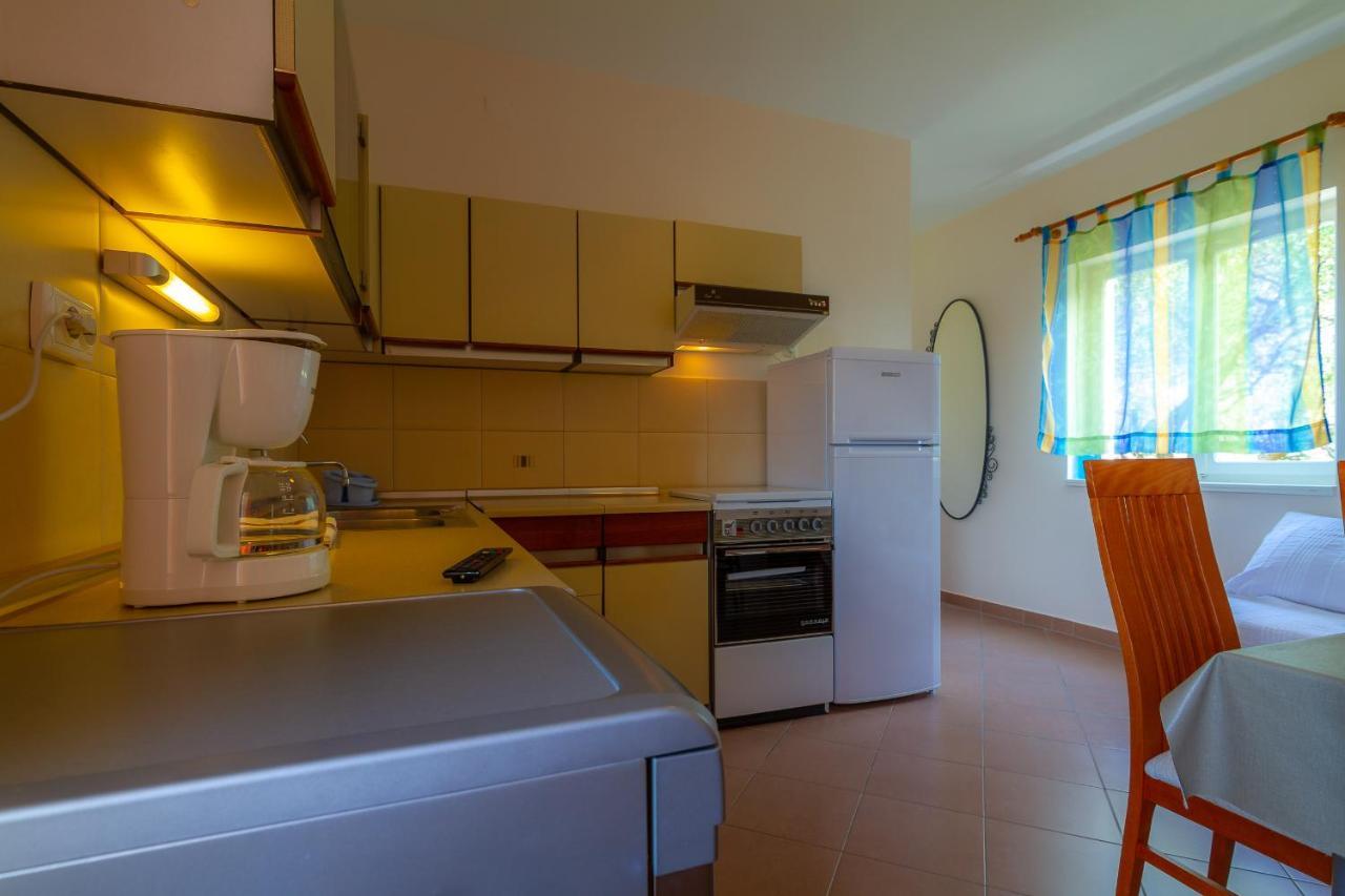 Apartman Haus Maja Banjol Εξωτερικό φωτογραφία